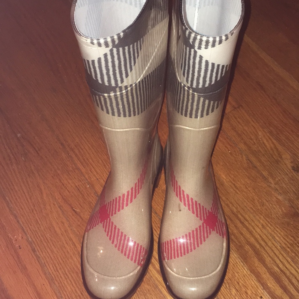 Burberry rain boots